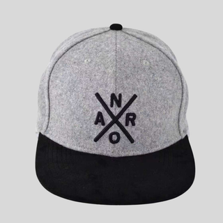 Casquette laine grise