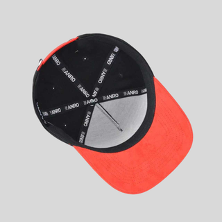 Casquette courbé – Suède Rouge